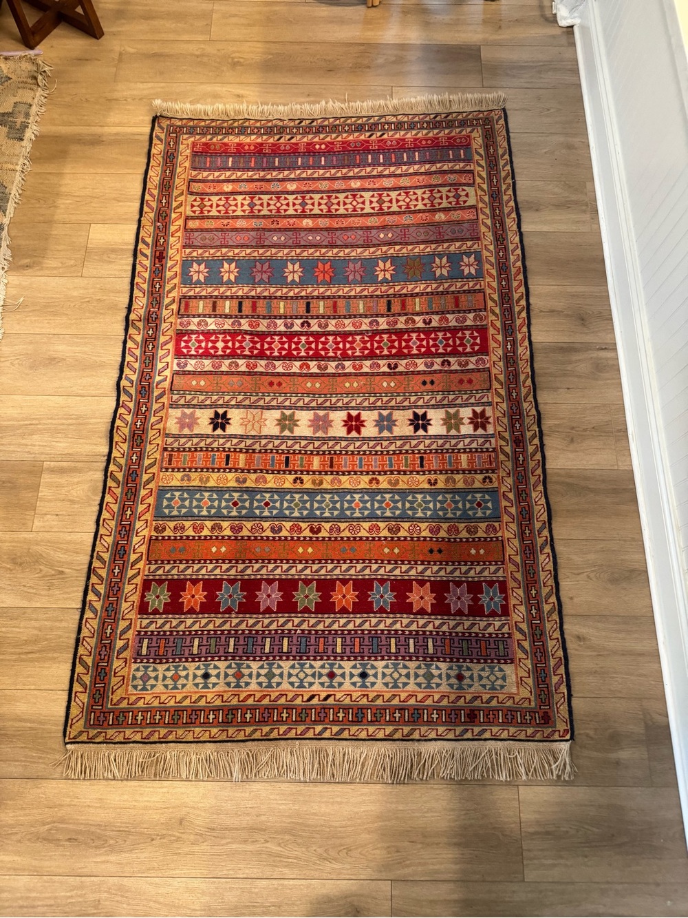 Traditional Multicolor Kilim-Style Area Rug - Red & Blue